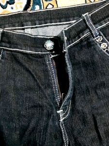 Women Stylish Capri 💖🫠