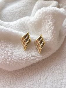 Croissant Earring