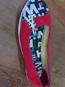 Red &#39;Heat Wave&#39; Ballet Flats