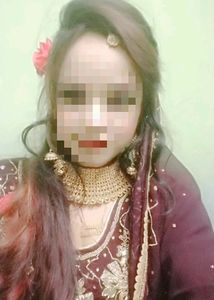 Beautiful Havi Embroidery Grara Set