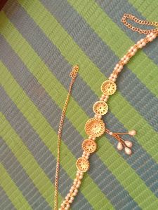 Elegant Pearl &amp; Gold kamarbandh