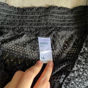NETTED SWIM/ BEACH SHORTS