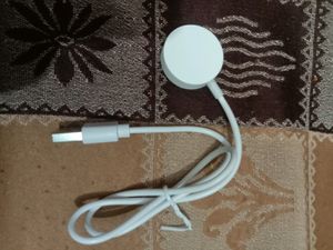 An Exclusive Hammer Smart Watch Charger Active 3.0