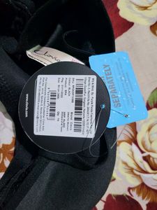 Clovia Black Bra ( New And Unused)