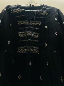 Vero Moda Embroidered Black Top