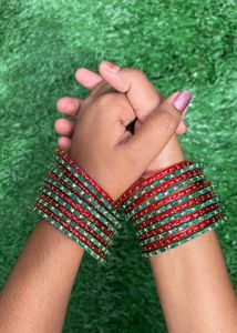 Red &amp; Green  Valaikappu Bangles Set