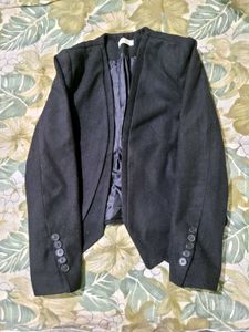 Trendy Black Crop Coat for Women