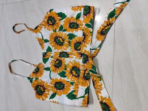 Beautiful Sunflower Print Top..