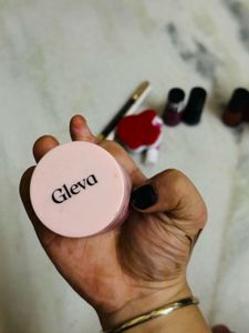 Stackable Makeup Set