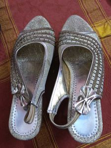 Sparkly golden heels