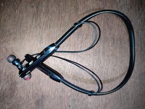 2 Months Used Bluetooth Headphones Best Speaker