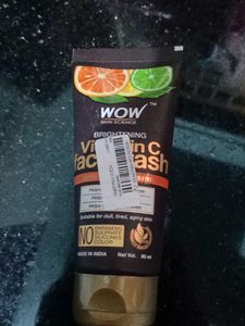 WOW Vitamin C Face Wash