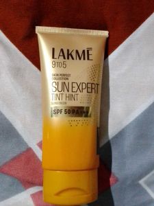 Lakme Sun Expert Tinted Sunscreen