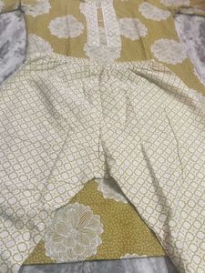Floral Print Kurti Set