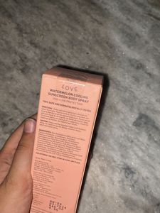 Dot And Key Sunscreen Spray