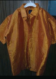 Men's Orange Short Sleeve Shirt