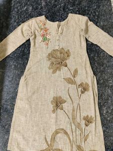 Embroidery Kurthi