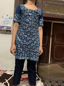 Blue Baby Girl Embellished Kurti Set