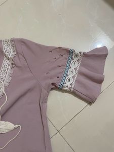 Designed Neck And Hand Top With Front Knot