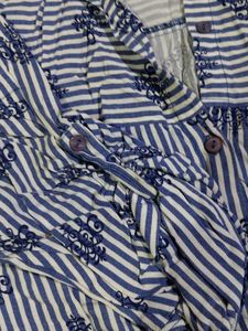 Striped Women&#39;s Top
