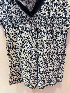 Abercrombie Beautiful Top