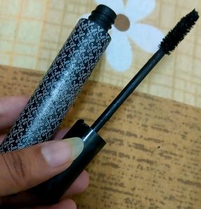 Mascara