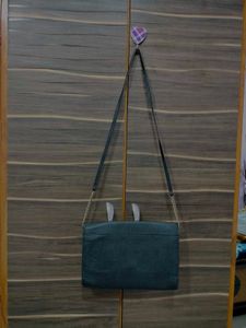 Sling Bags 👜