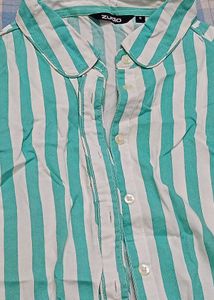 Capri 3/4 Jeans with Stylish Shirt