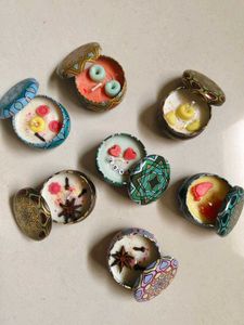 Combo Of 7 Handmade Decorative Scented Tin Candles