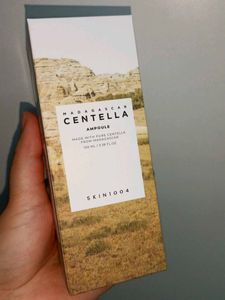 SKIN1004 CENTELLA SERUM.