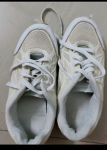 White Shoes 👟