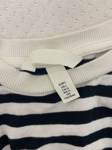 Black &amp; White Striped Fitted Crop Full Sleeves