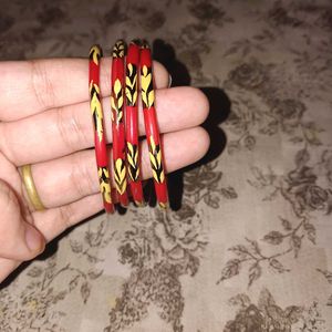 Red & Gold Painted Bangles