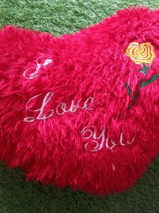 Heart&#39; Shape Cushion Soft Pillow