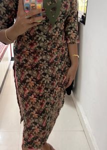 Trendy Ethnic Set