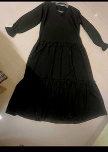 Big Sell 💥Stylish Abaya With Frill