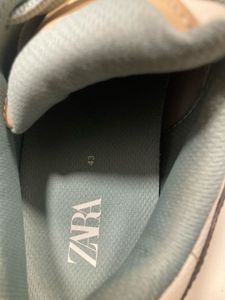 ZARA Sneakers 43 - size