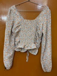 H&amp;m Floral Crop Top