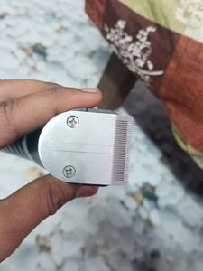 HTC beard Trimmer