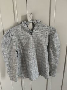 Vintage Style Top From Zara