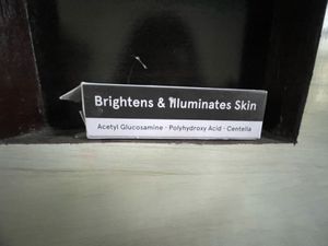 Brightens & Illuminates Skin Vitamin C Serum 10 Ml