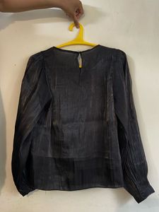 Korean Top