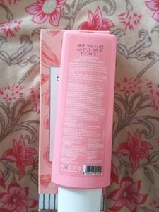 Dot &amp; Key Sunscreen SPF 50