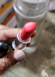 MAC Amplifier Lipstick Shade Impassioned