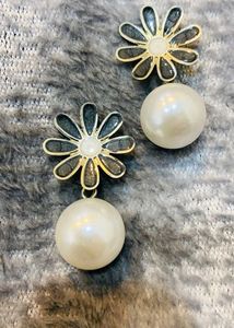 Flower Pearl Drop Earrings