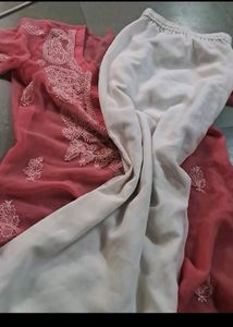 COMBO 3 CHIKANKARI KURTI SETS🎀