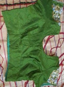 New saree with stiched blouse💛