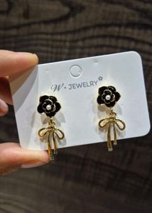 Black Flower And Bow Earrings