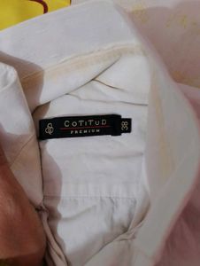 Men&#39;s Casual Button-Down Shirt