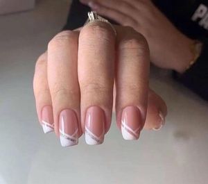 Stick On Nails Kit